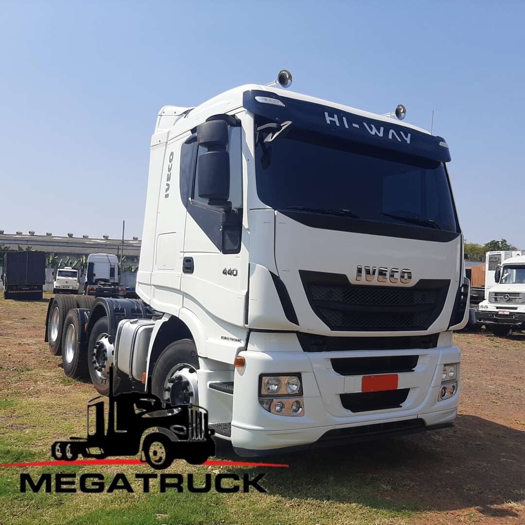 Iveco Stralis 440 Hi-Way de MegaTruck MS no Mato Grosso do Sul