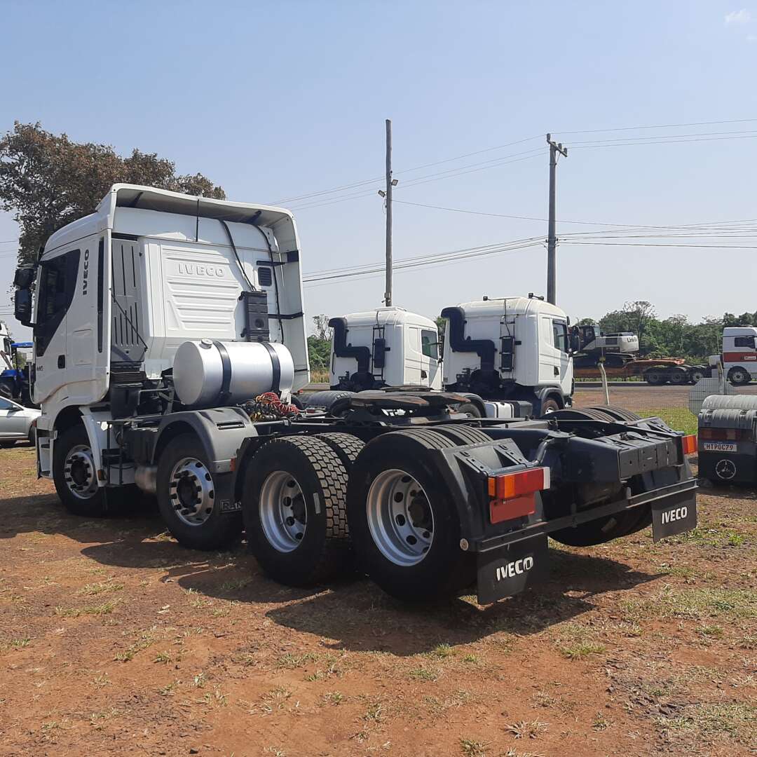 Iveco Stralis 440 Hi-Way de MegaTruck MS no Mato Grosso do Sul