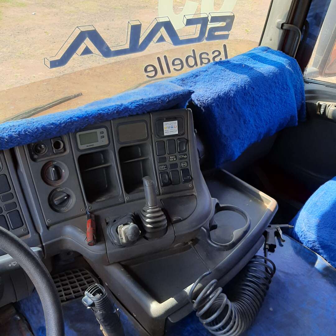 Scania 124 400 de MegaTruck MS no Mato Grosso do Sul