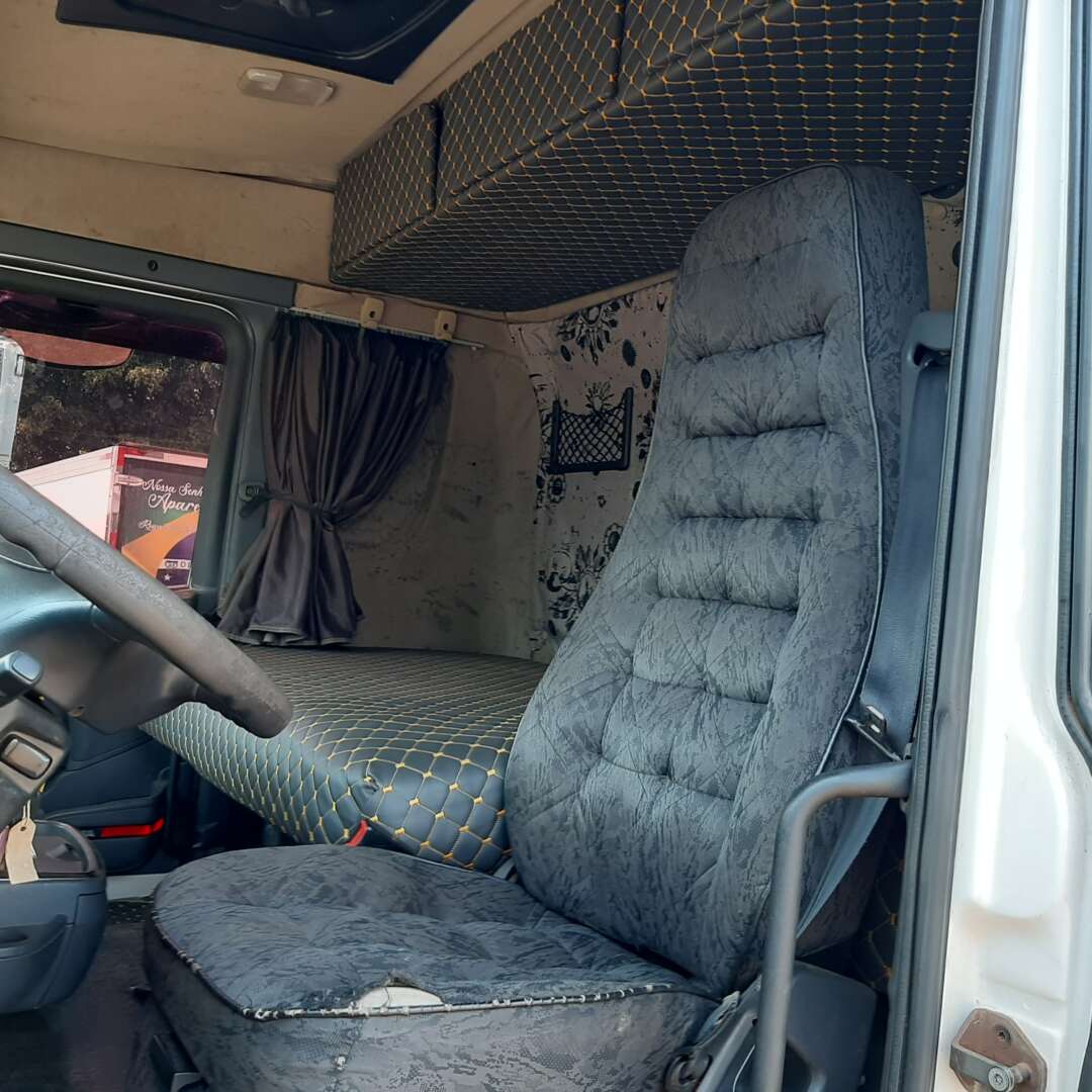 Caminhão SCANIA 440 Cavalo Mecânico ANO 2013 de MegaTruck MS no Mato Grosso do Sul