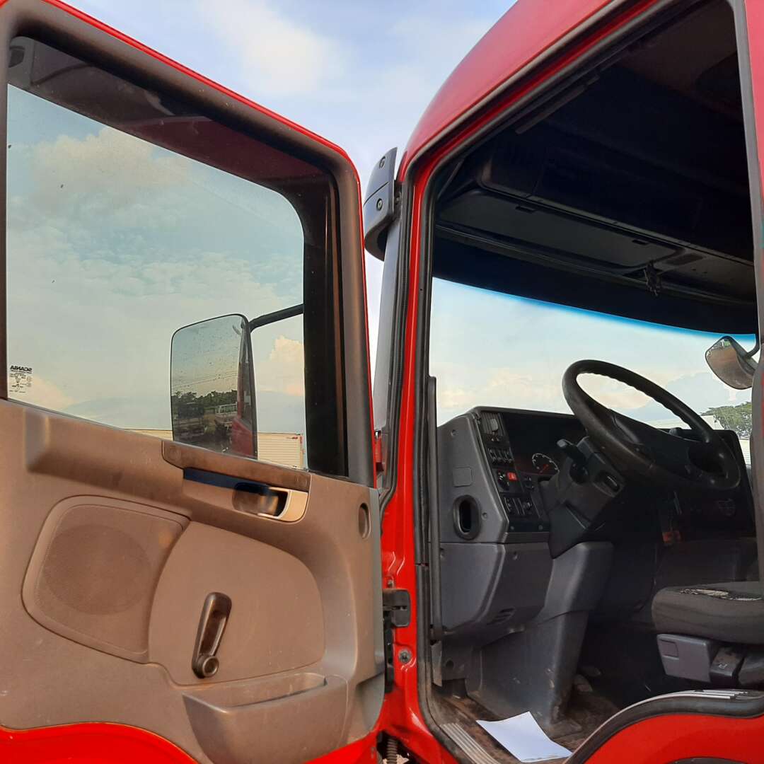 Caminhão SCANIA P310 Baú Frigorífico ANO 2013 de MegaTruck MS no Mato Grosso do Sul