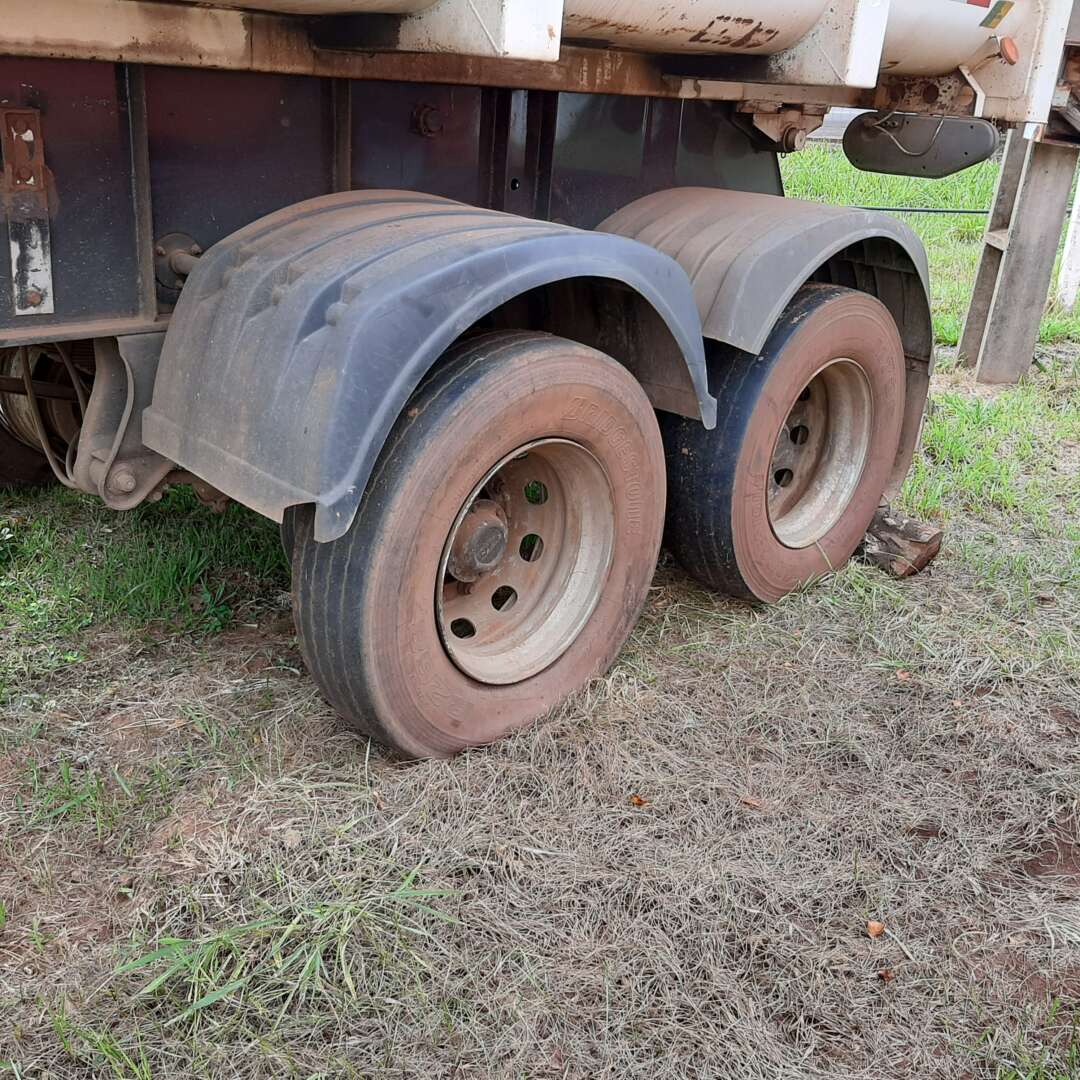 Carreta RODOTREM CACAMBA Noma ANO 2013 6 Eixos de MegaTruck MS no Mato Grosso do Sul
