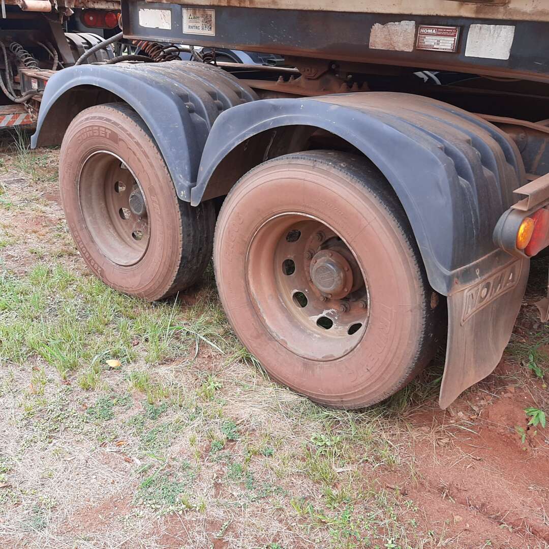 Carreta RODOTREM CACAMBA Noma ANO 2013 6 Eixos de MegaTruck MS no Mato Grosso do Sul