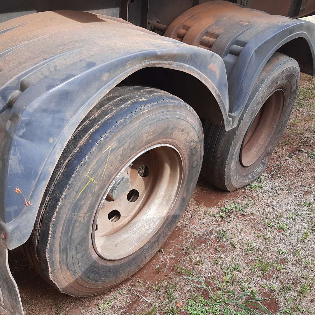 Carreta RODOTREM CACAMBA Noma ANO 2013 6 Eixos de MegaTruck MS no Mato Grosso do Sul