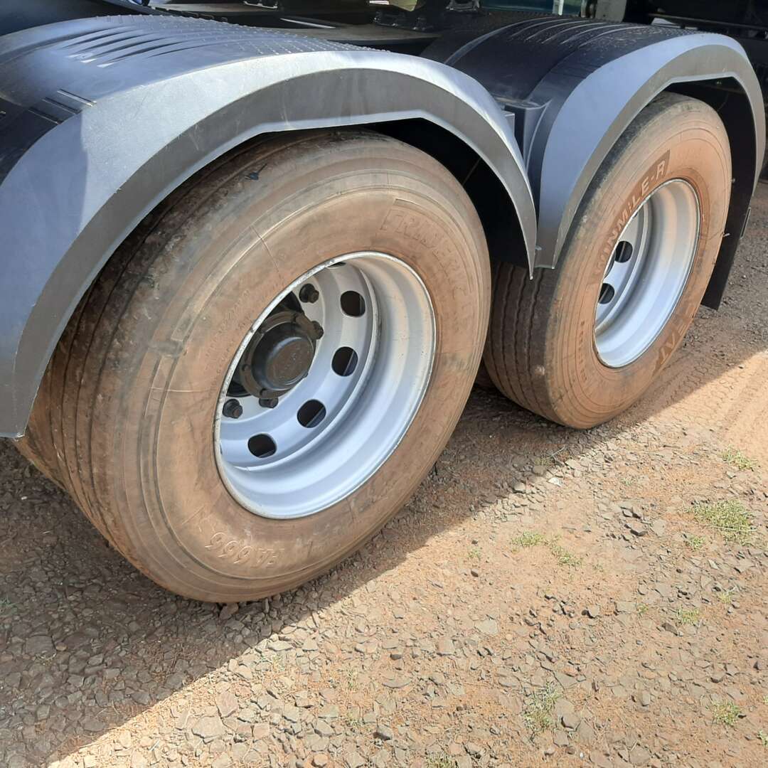 Carreta BITREM GRANELEIRO Noma ANO 2013 4 Eixos de MegaTruck MS no Mato Grosso do Sul