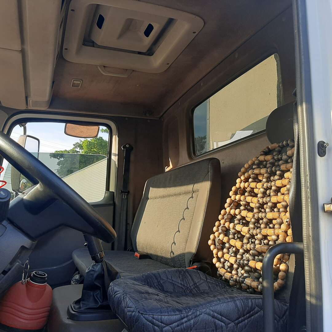 Caminhão VOLKSWAGEN VW 17280 Baú Frigorífico ANO 2012 de MegaTruck MS no Mato Grosso do Sul