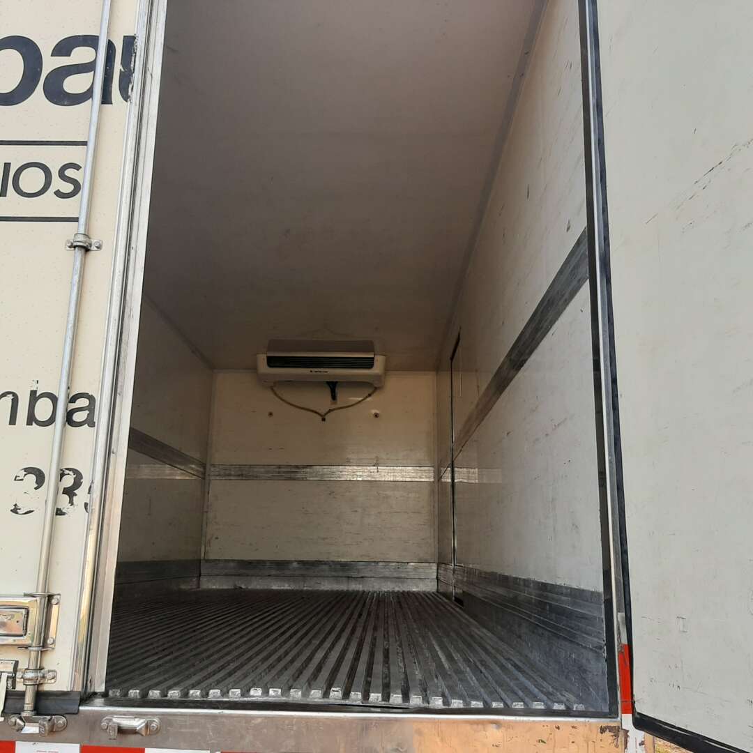 Caminhão VOLKSWAGEN VW 17280 Baú Frigorífico ANO 2012 de MegaTruck MS no Mato Grosso do Sul