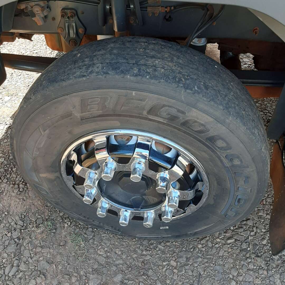 Caminhão VOLVO FH 460 Cavalo Mecânico ANO 2012 de MegaTruck MS no Mato Grosso do Sul