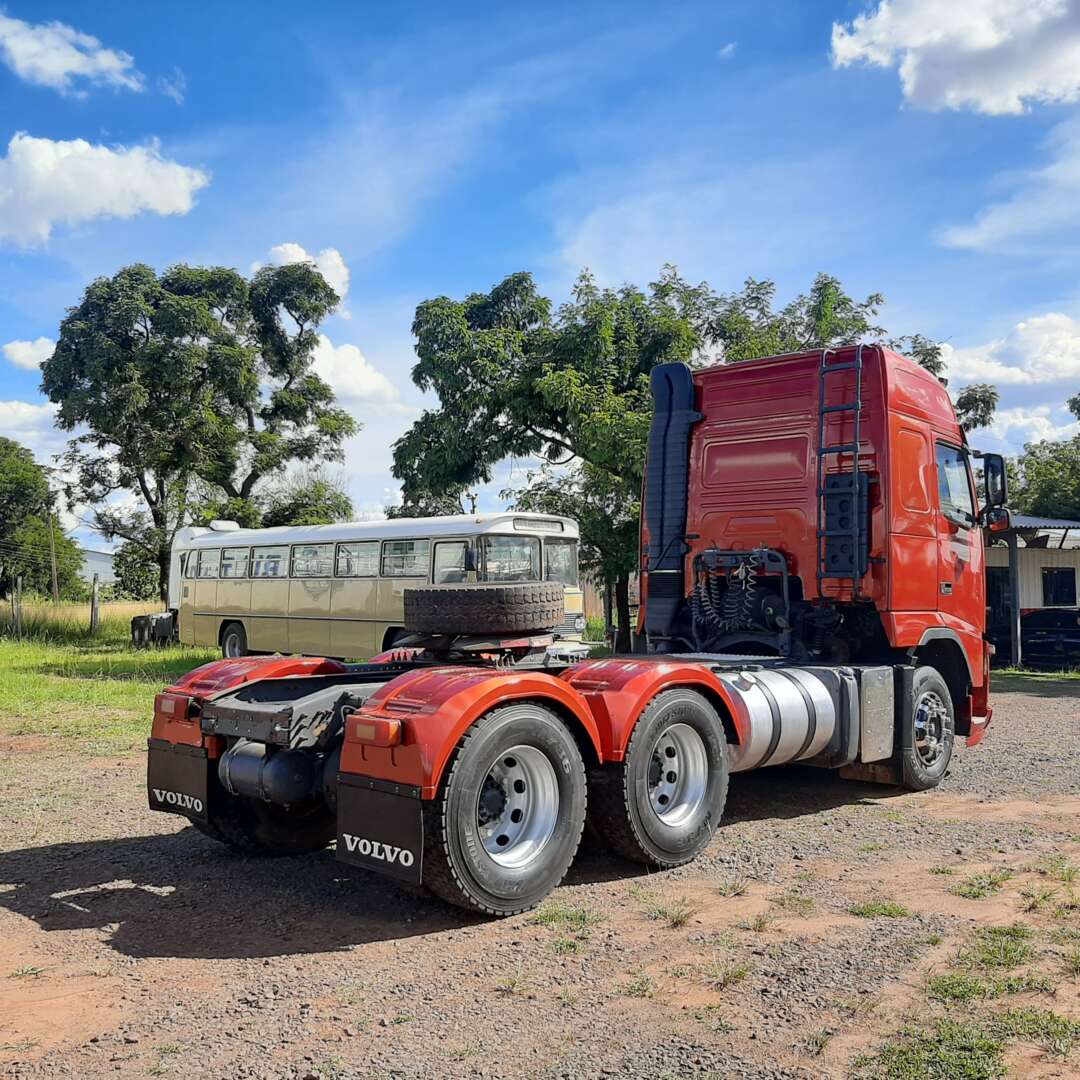 Caminhão VOLVO FH 460 Cavalo Mecânico ANO 2012 de MegaTruck MS no Mato Grosso do Sul