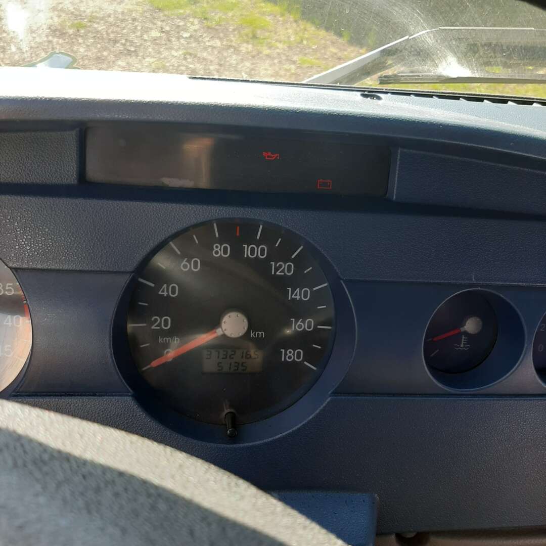 Caminhão VOLKSWAGEN VW 5140 Plataforma ANO 2009 de MegaTruck MS no Mato Grosso do Sul