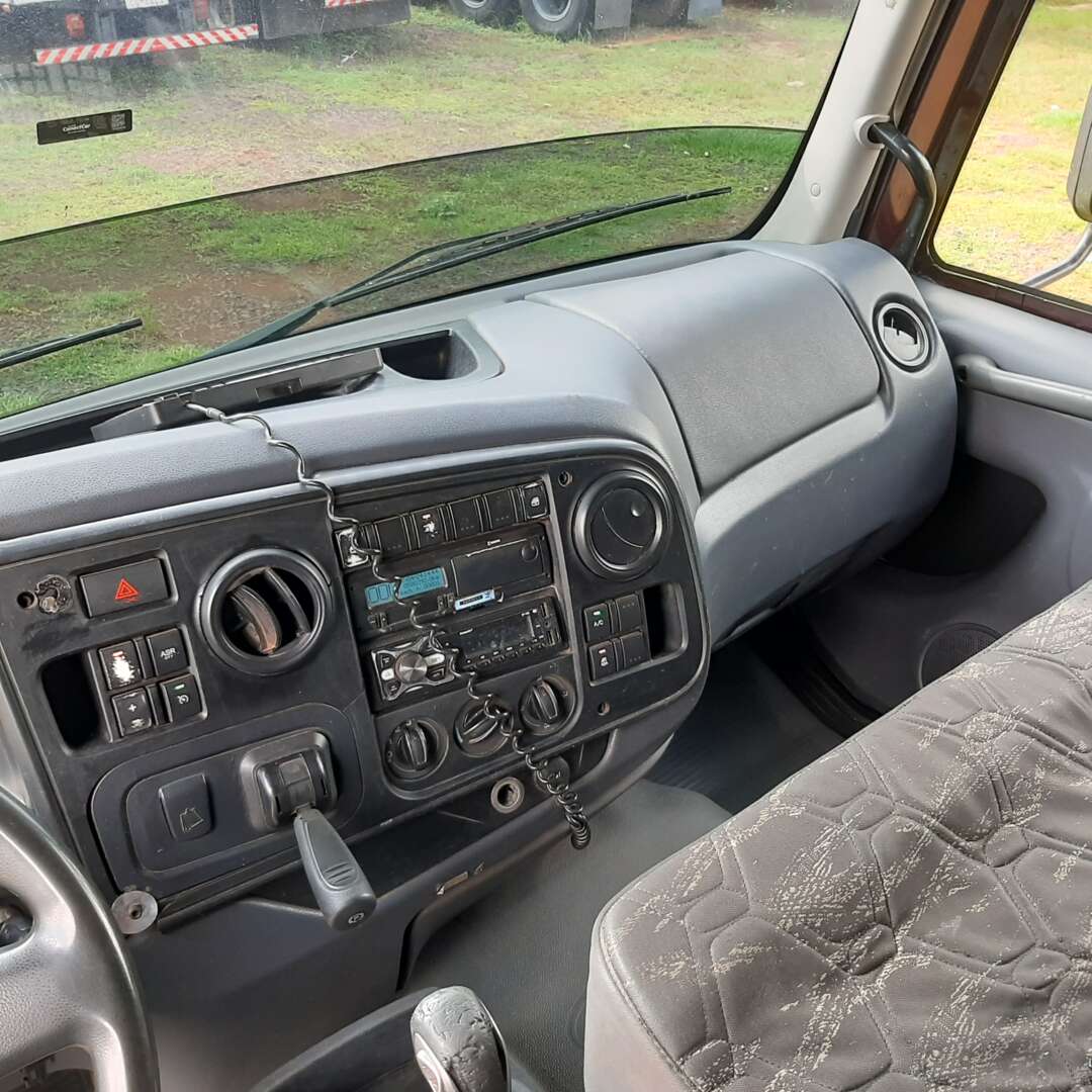 Caminhão FORD CARGO 2429 Baú Frigorífico ANO 2017 de MegaTruck MS no Mato Grosso do Sul
