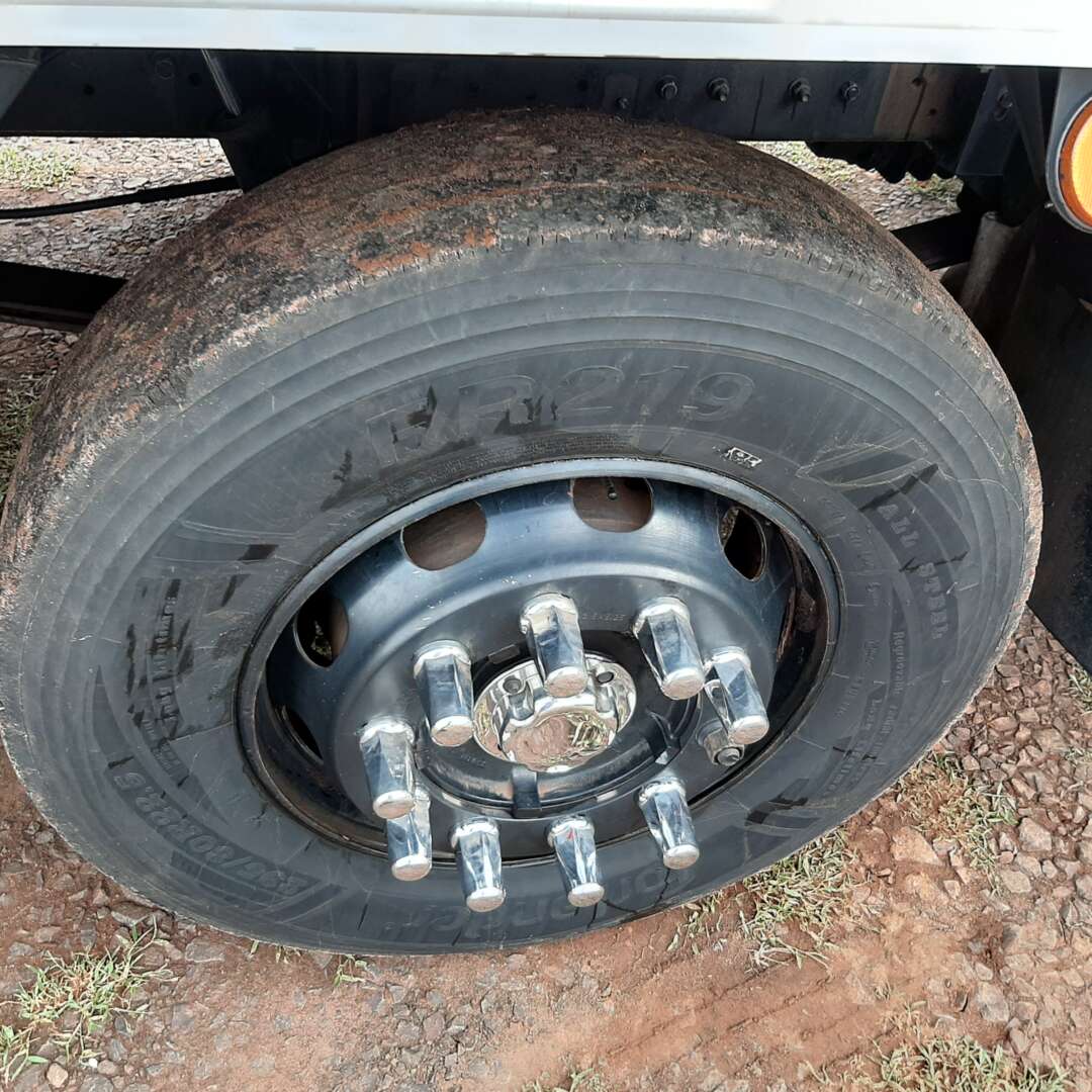 Caminhão FORD CARGO 2429 Baú Frigorífico ANO 2017 de MegaTruck MS no Mato Grosso do Sul