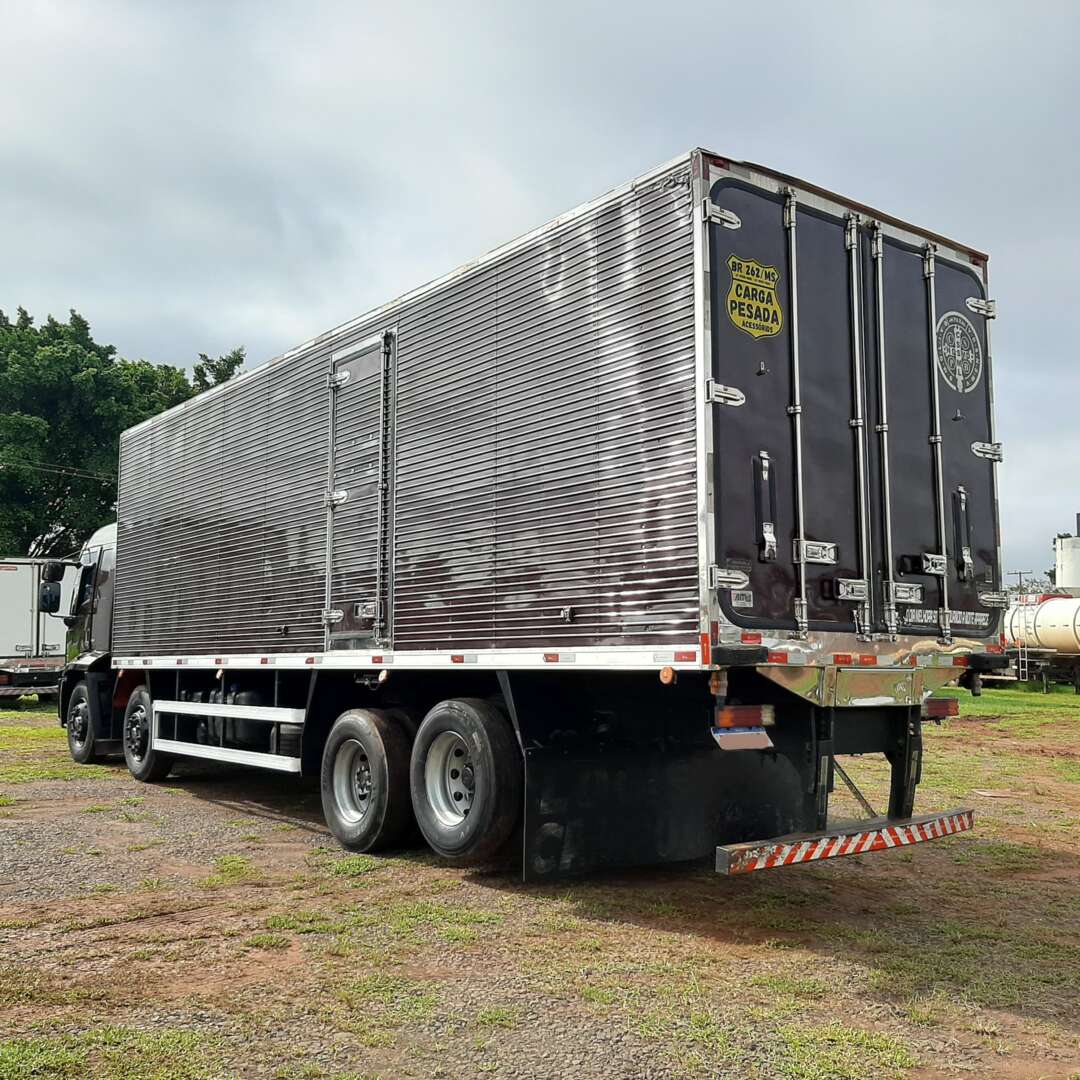 Caminhão FORD CARGO 2429 Baú Frigorífico ANO 2017 de MegaTruck MS no Mato Grosso do Sul