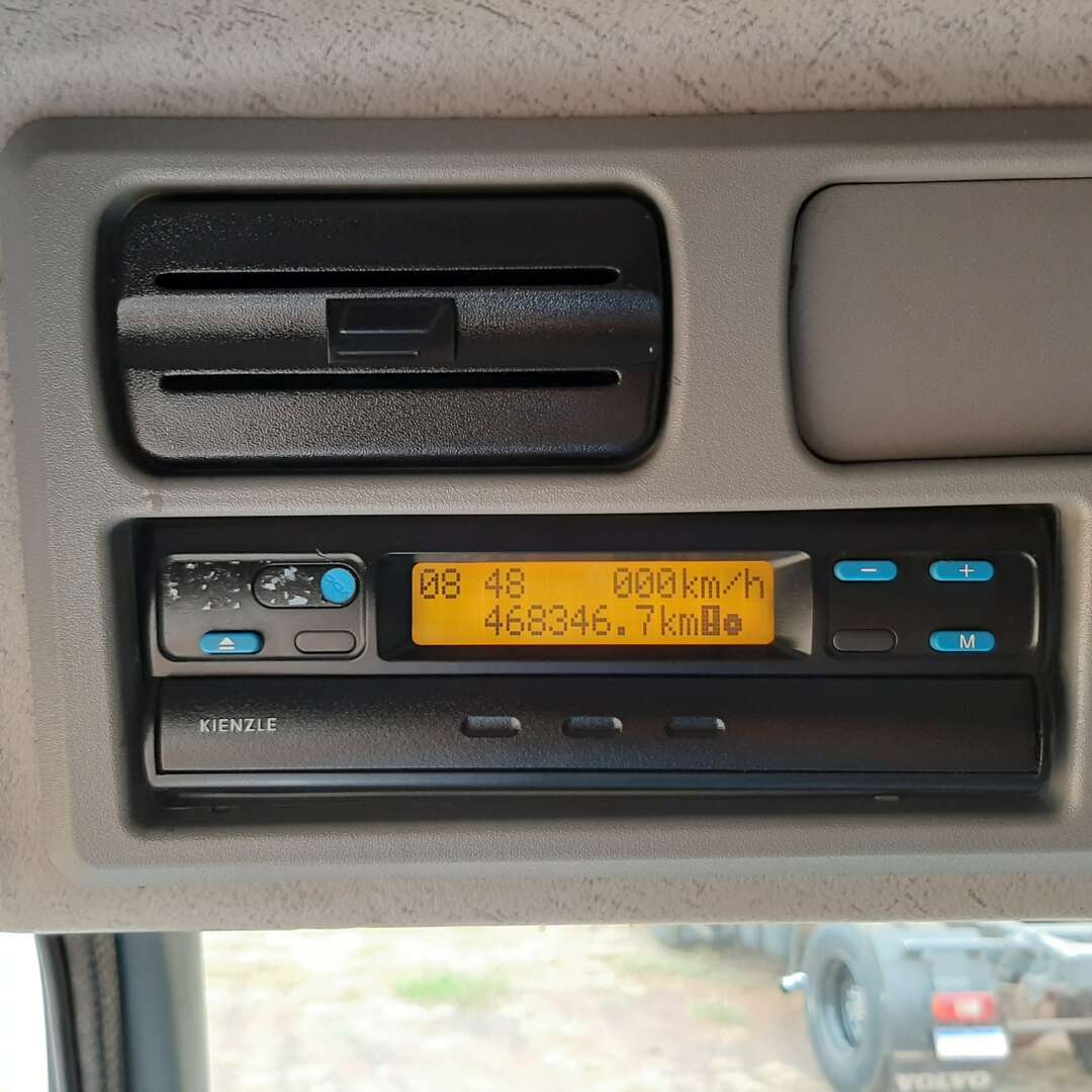 Caminhão MERCEDES BENZ MB 1933 Cavalo Mecânico ANO 2010 de MegaTruck MS no Mato Grosso do Sul