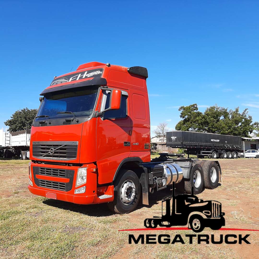 Caminhão VOLVO FH 440 Cavalo Mecânico ANO 2011 de MegaTruck MS no Mato Grosso do Sul