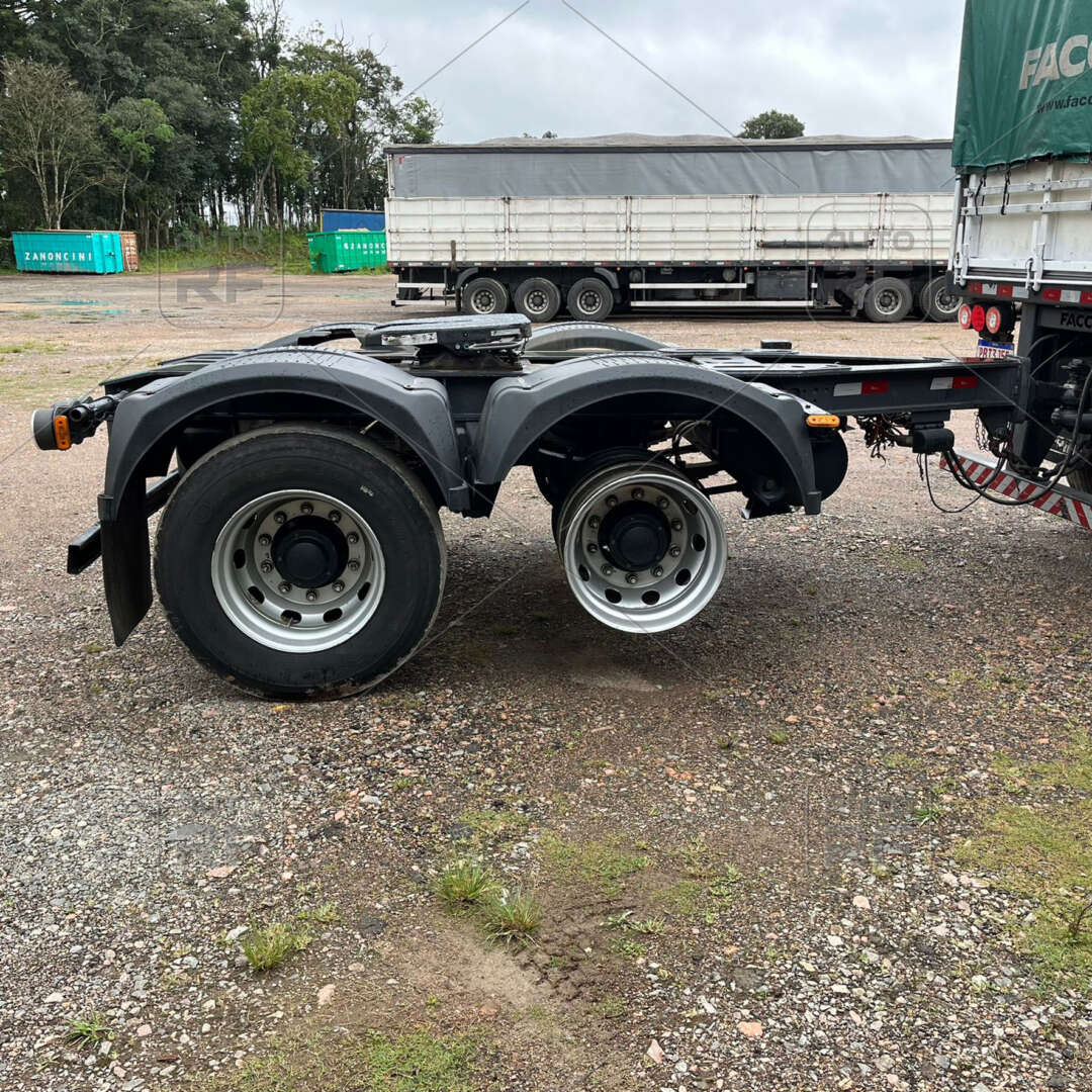 Carreta BITREM GRANELEIRO Facchini ANO 2019 10 Eixos de Auto RF Curitiba PR no Paraná