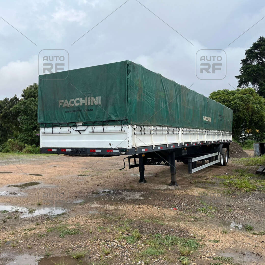 Carreta BITREM GRANELEIRO Facchini ANO 2019 10 Eixos de Auto RF Curitiba PR no Paraná