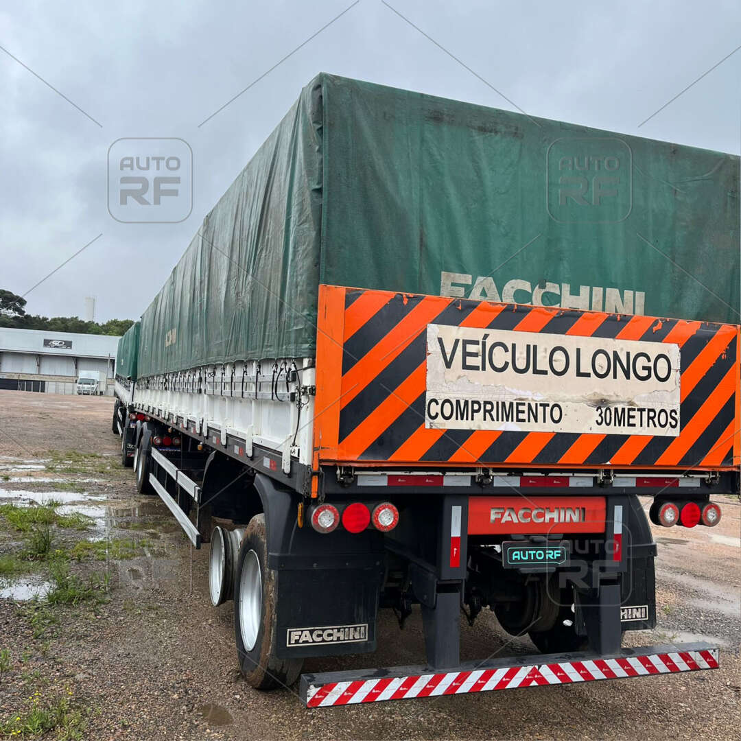 Carreta BITREM GRANELEIRO Facchini ANO 2019 10 Eixos de Auto RF Curitiba PR no Paraná
