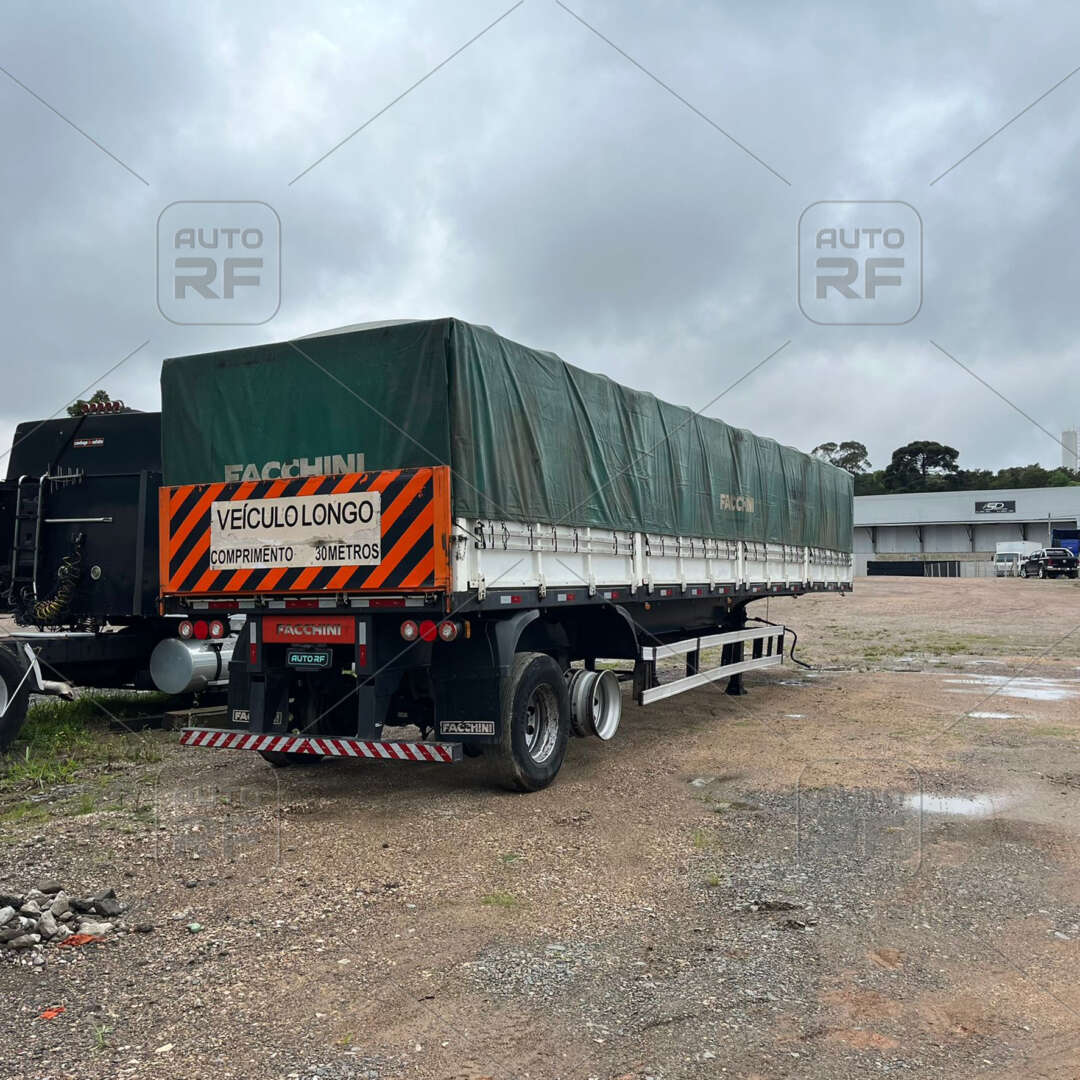 Carreta BITREM GRANELEIRO Facchini ANO 2019 10 Eixos de Auto RF Curitiba PR no Paraná