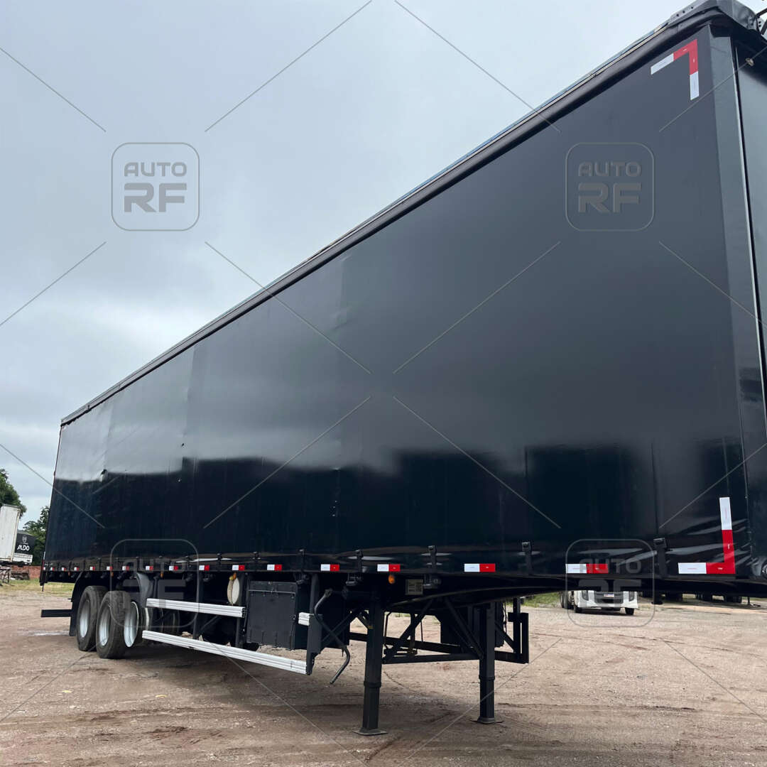 Carreta SEMI-REBOQUE BAU SIDER Randon ANO 2014 3 Eixos de Auto RF Curitiba PR no Paraná