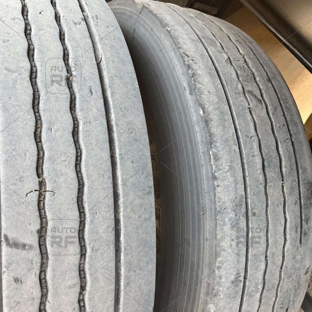 Carreta SEMI-REBOQUE BAU SIDER Librelato ANO 2017 3 Eixos de Auto RF Curitiba PR no Paraná