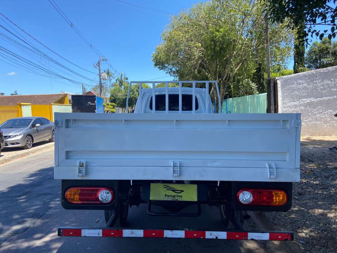 Caminhão HYUNDAI HR Carroceria ANO 2019 de Peregrino Caminhões no Paraná