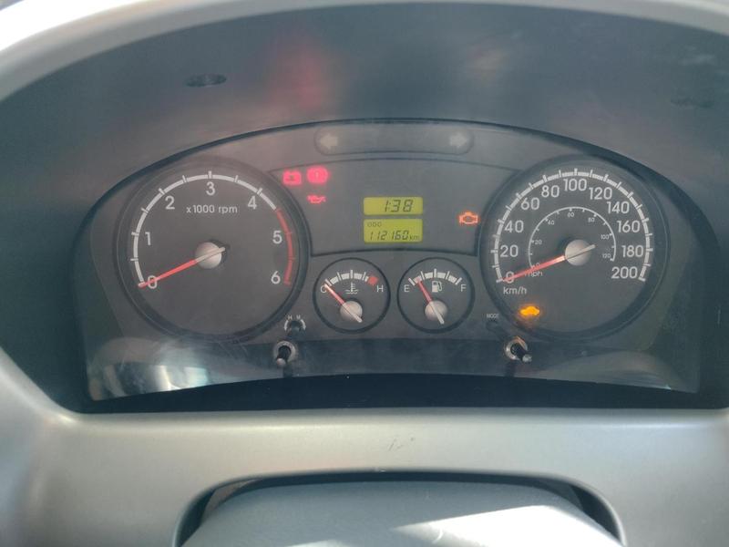 KIA BONGO K-2500 2.5 4X2 2020 de 1.000CAR Curitiba no Paraná