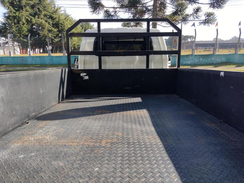 KIA BONGO K-2500 2.5 4X2 2020 de 1.000CAR Curitiba no Paraná