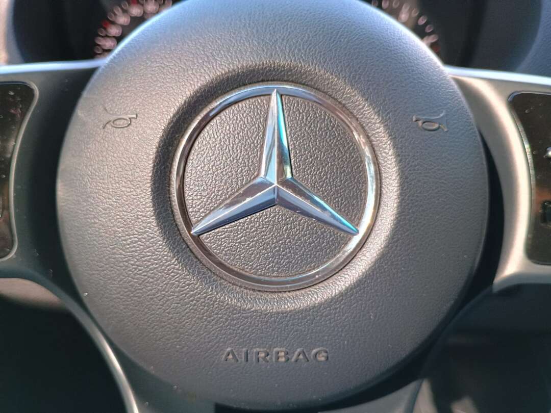 Caminhão MERCEDES BENZ SPRINTER Baú Furgão ANO 2021 de 1.000CAR Curitiba no Paraná