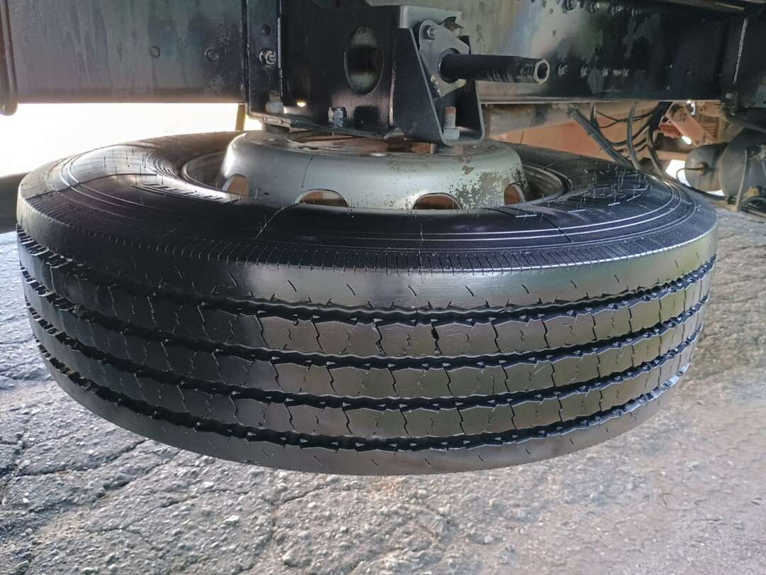 Caminhão MERCEDES BENZ MB 1111 Chassis ANO 1969 de 1.000CAR Curitiba no Paraná