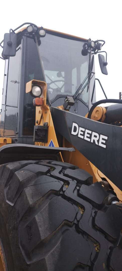 PA CARREGADEIRA JOHN DEERE 644K ANO 2021 de Br Tratores no Paraná