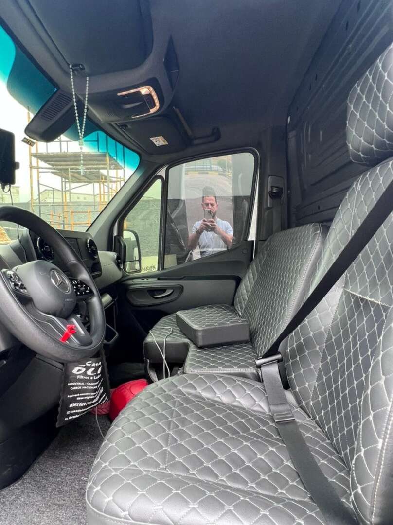 Caminhão MERCEDES BENZ SPRINTER 314cdi Street Baú Furgão ANO 2022 de A.D.P Caminhões no Paraná