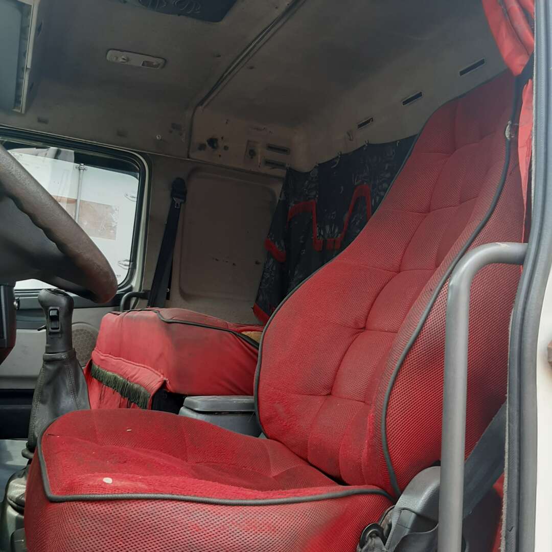 Caminhão VOLVO FH 400 Cavalo Mecânico ANO 2007 de MegaTruck MS no Mato Grosso do Sul