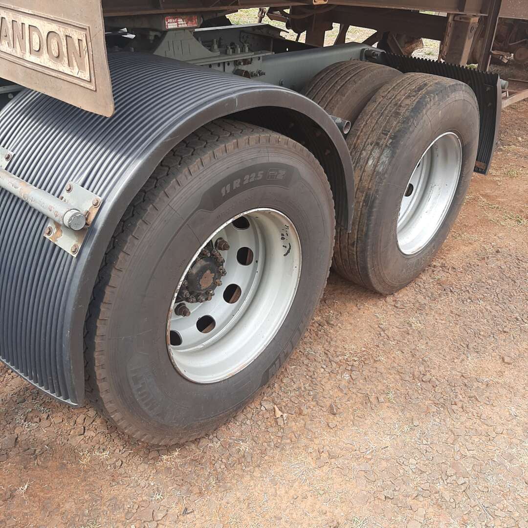 Caminhão VOLVO FH 400 Cavalo Mecânico ANO 2007 de MegaTruck MS no Mato Grosso do Sul