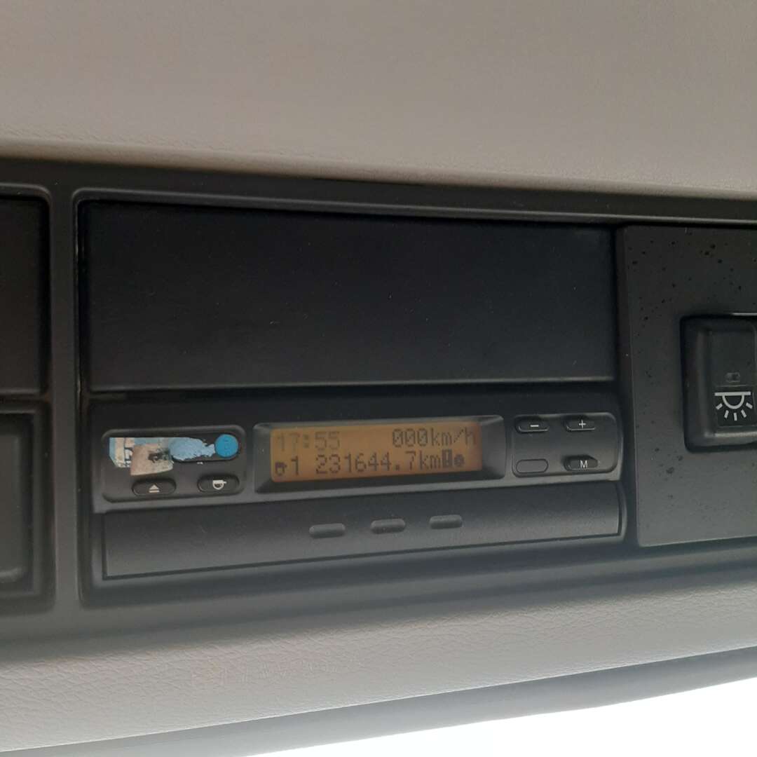 Caminhão VOLVO FH 440 Cavalo Mecânico ANO 2010 de MegaTruck MS no Mato Grosso do Sul