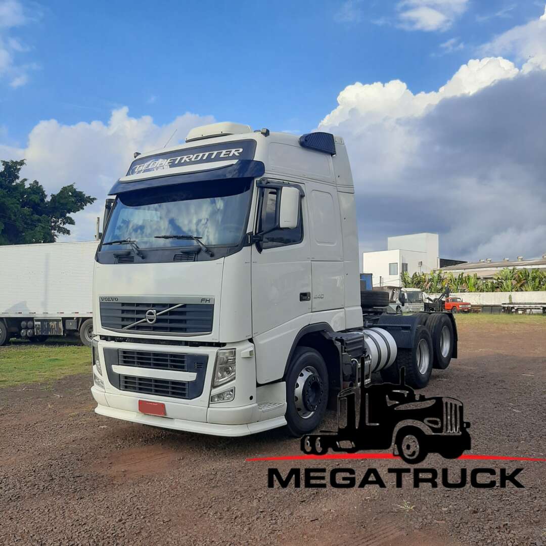 Caminhão VOLVO FH 440 Cavalo Mecânico ANO 2010 de MegaTruck MS no Mato Grosso do Sul
