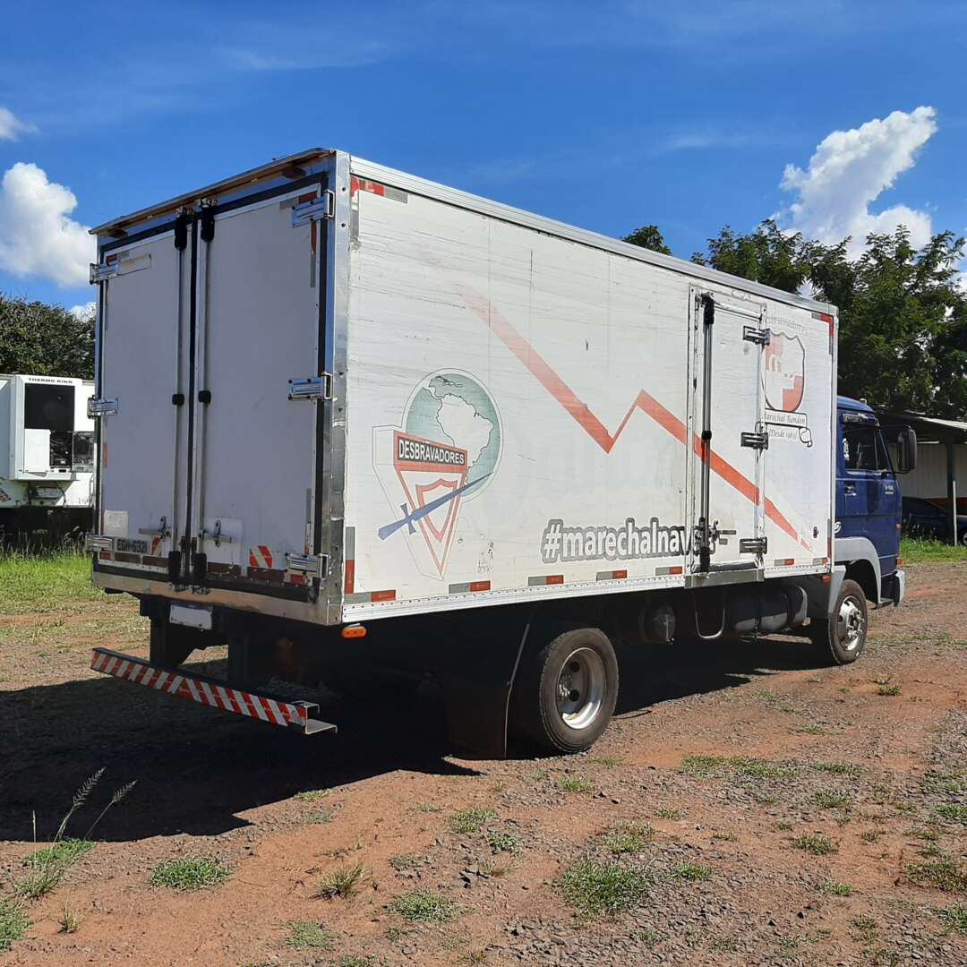 Caminhão VOLKSWAGEN VW 8150 Baú Refrigerado ANO 2009 de MegaTruck MS no Mato Grosso do Sul