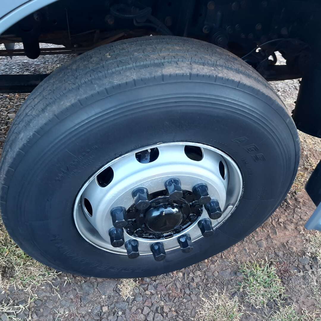 Caminhão MERCEDES BENZ MB 1933 Cavalo Mecânico ANO 2005 de MegaTruck MS no Mato Grosso do Sul