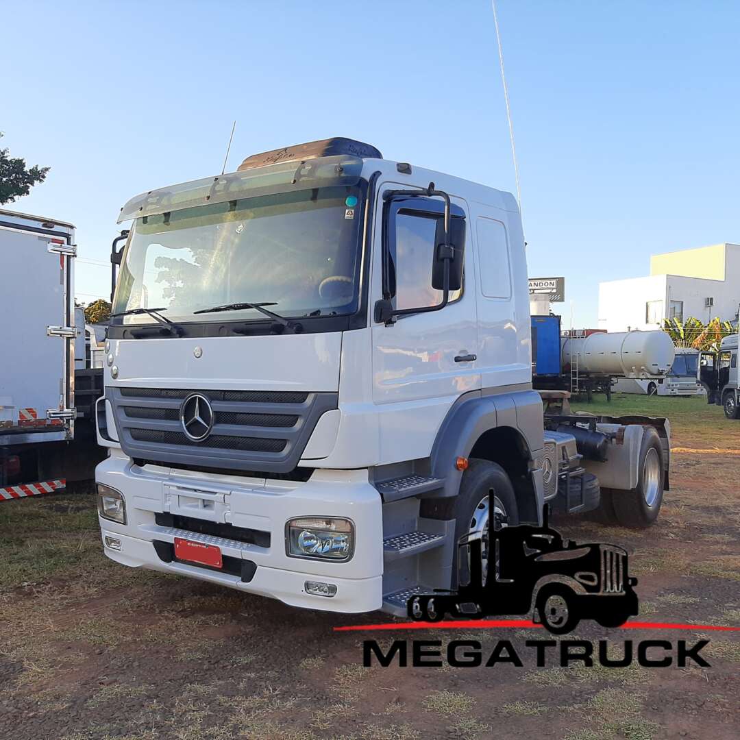 Caminhão MERCEDES BENZ MB 1933 Cavalo Mecânico ANO 2005 de MegaTruck MS no Mato Grosso do Sul