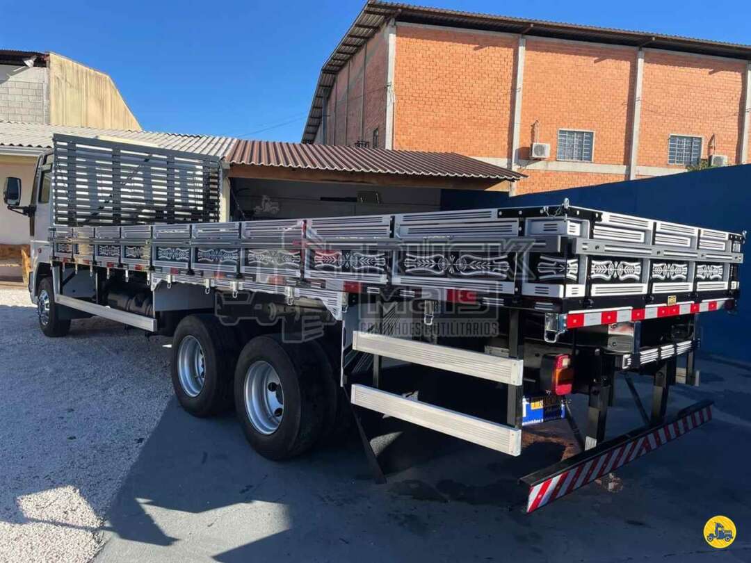 Caminhão FORD CARGO 1119 Carroceria ANO 2016 de Truck Mais Caminhões no Paraná