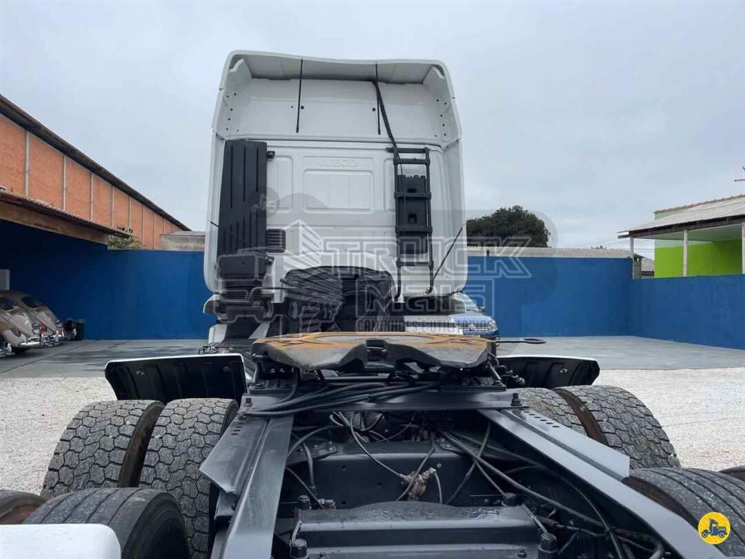 Caminhão IVECO STRALIS 380 Cavalo Mecânico ANO 2009 de Truck Mais Caminhões no Paraná