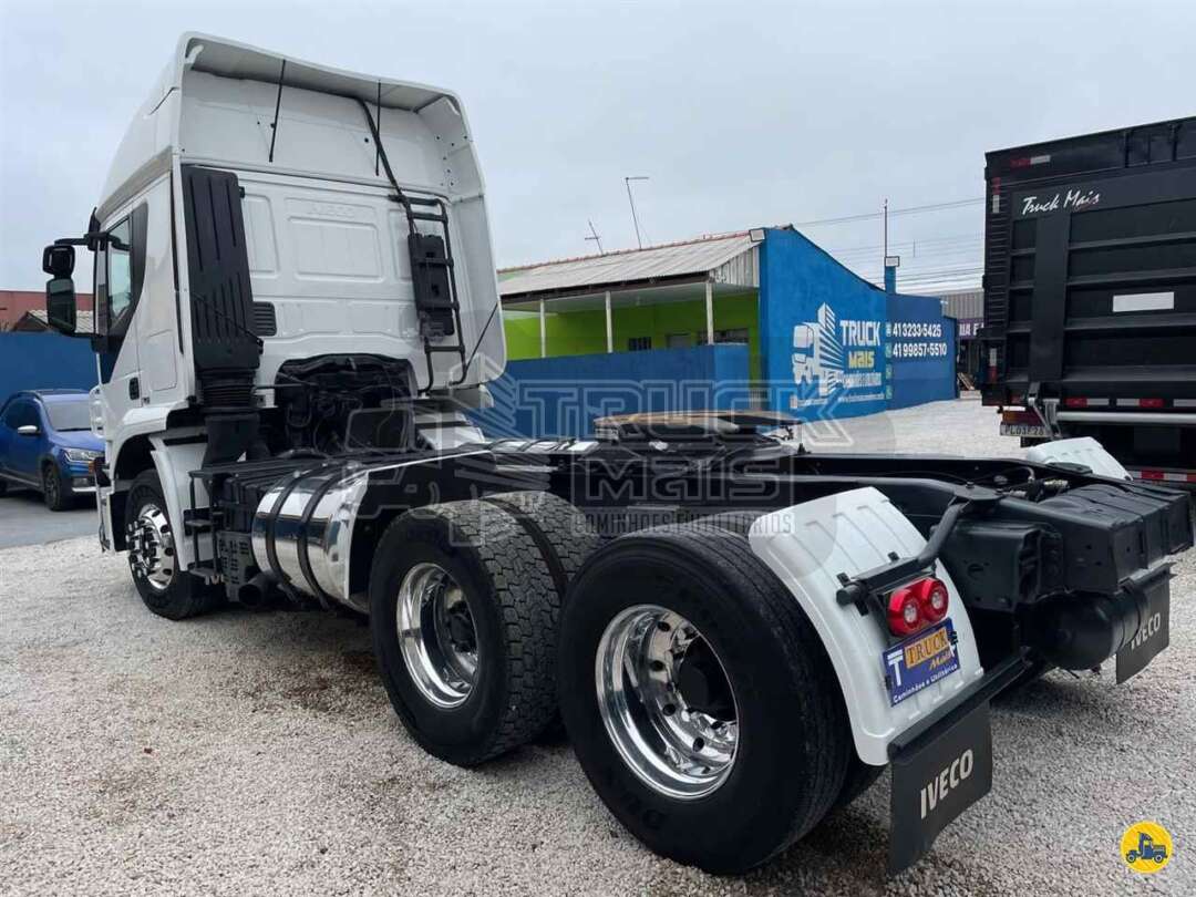 Caminhão IVECO STRALIS 380 Cavalo Mecânico ANO 2009 de Truck Mais Caminhões no Paraná