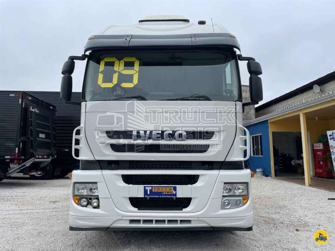 Caminhão IVECO STRALIS 380 Cavalo Mecânico ANO 2009 de Truck Mais Caminhões no Paraná