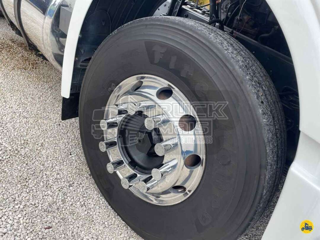 Caminhão IVECO STRALIS 380 Cavalo Mecânico ANO 2009 de Truck Mais Caminhões no Paraná