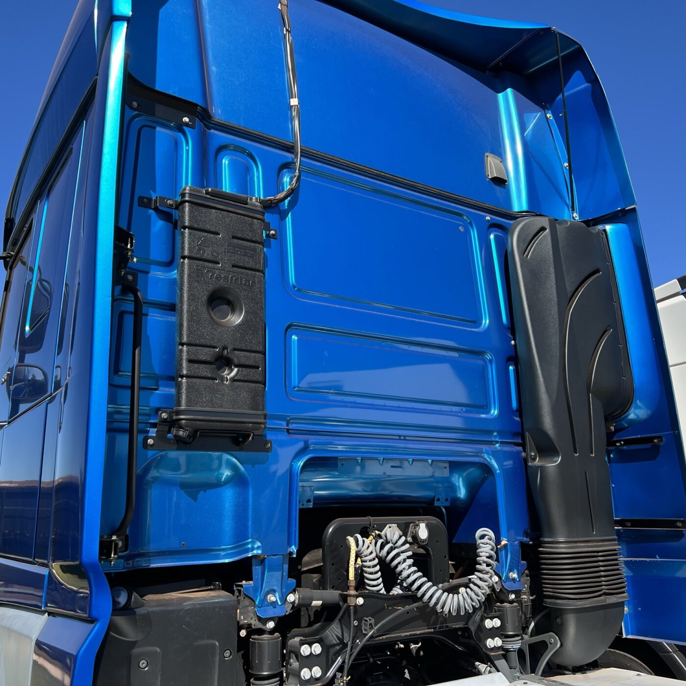 CAVALO MECÂNICO DAF XF530 2020/2021 6X4 de Caiobá Seminovos no Mato Grosso do Sul