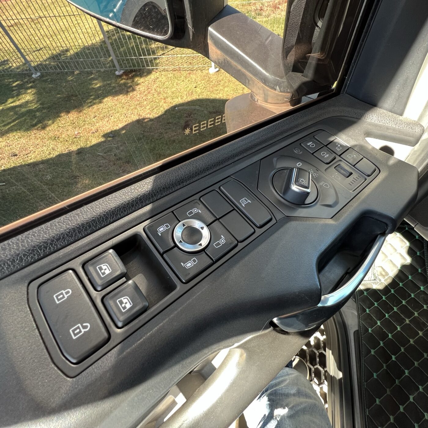 CAVALO MECÂNICO SCANIA R500 2021 6X4 de Caiobá Seminovos no Mato Grosso do Sul