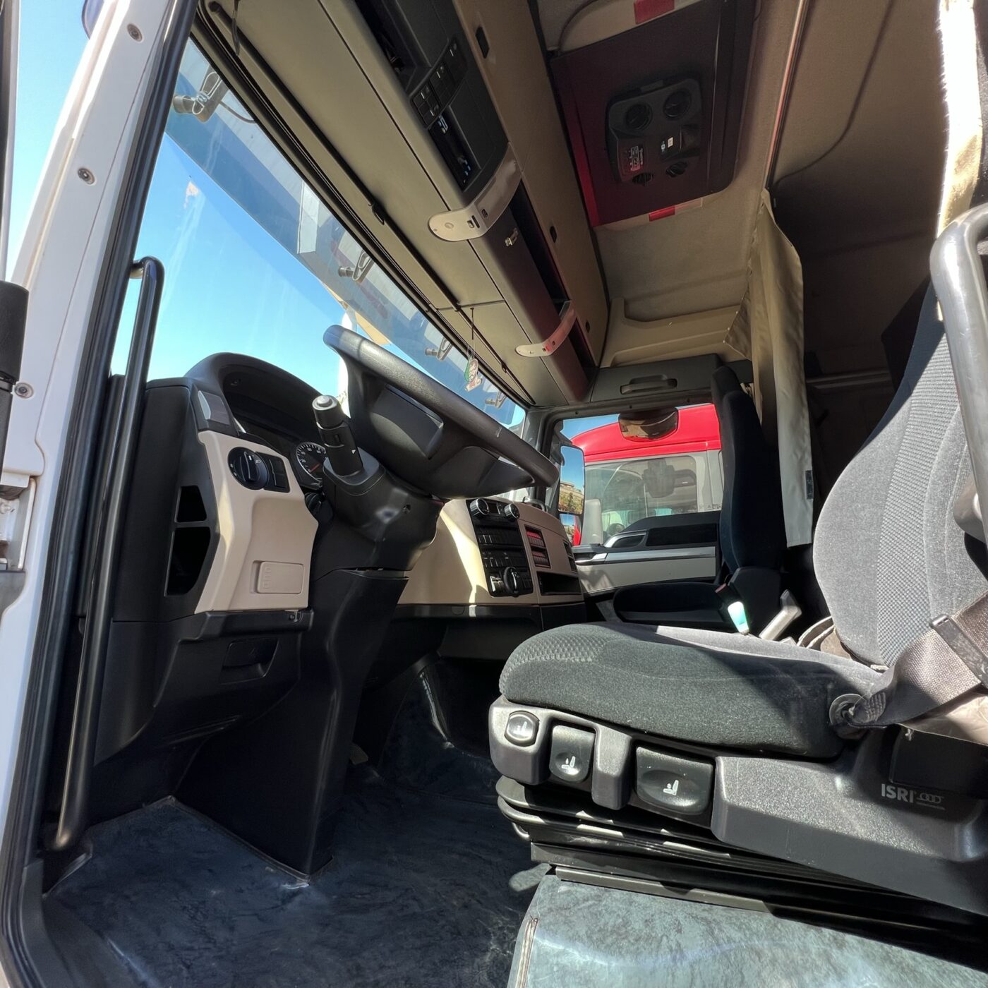 CAVALO MECÂNICO MAN TGX 29.480 2019 6X4 de Caiobá Seminovos no Mato Grosso do Sul