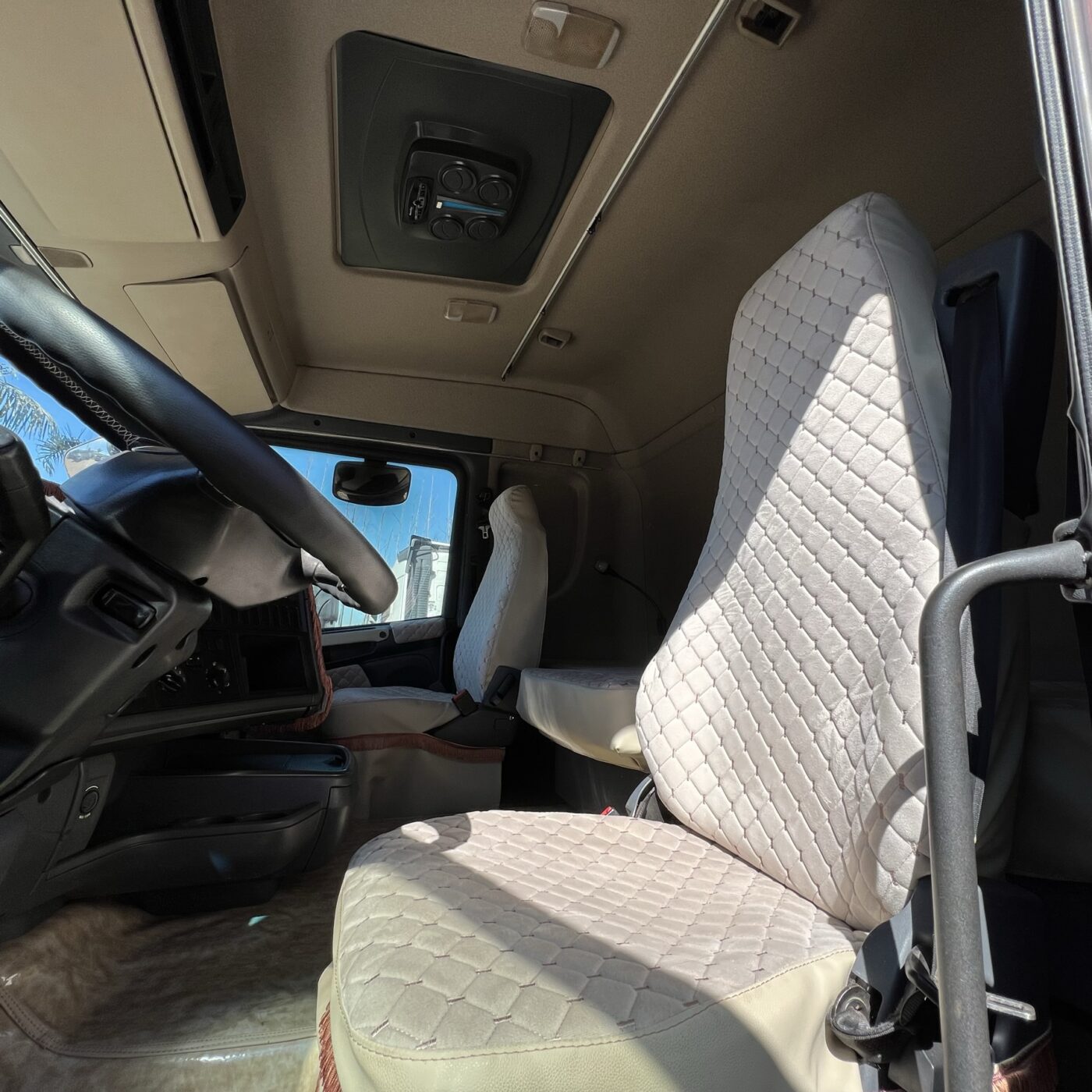 CAVALO MECÂNICO SCANIA R440 2013/2013 6X4 TRAÇADO de Caiobá Seminovos no Mato Grosso do Sul