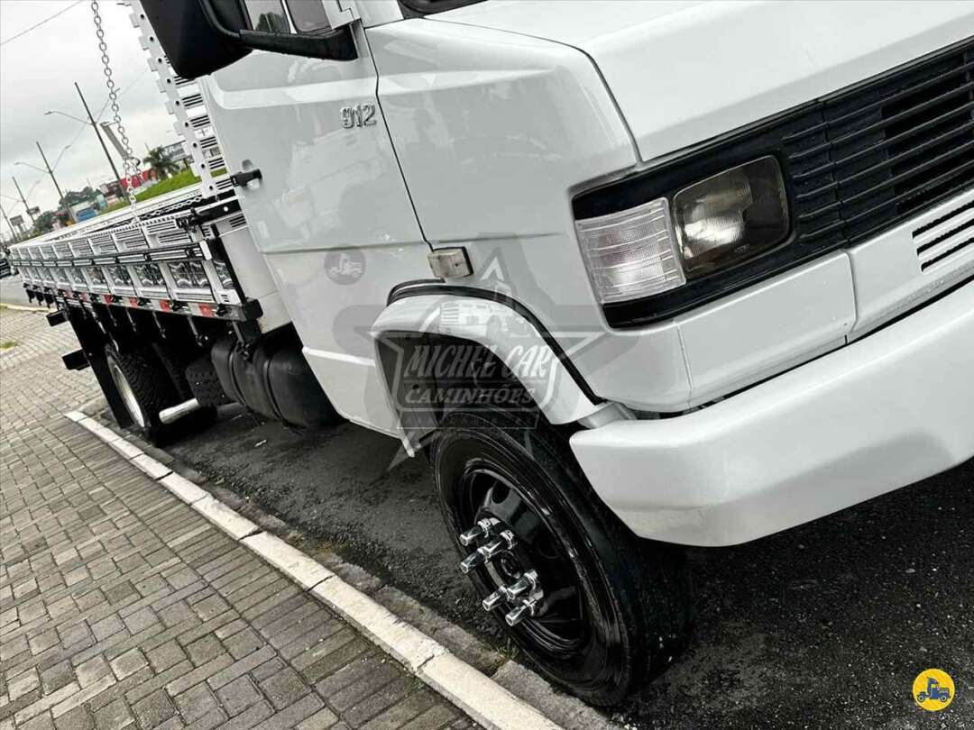 Caminhão MERCEDES BENZ MB 912 Grade Baixa ANO 1991 de Michel Car no Paraná