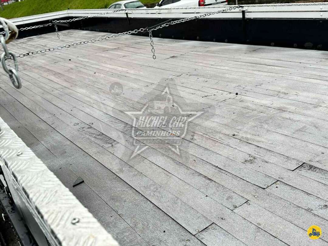 Caminhão MERCEDES BENZ MB 912 Grade Baixa ANO 1991 de Michel Car no Paraná